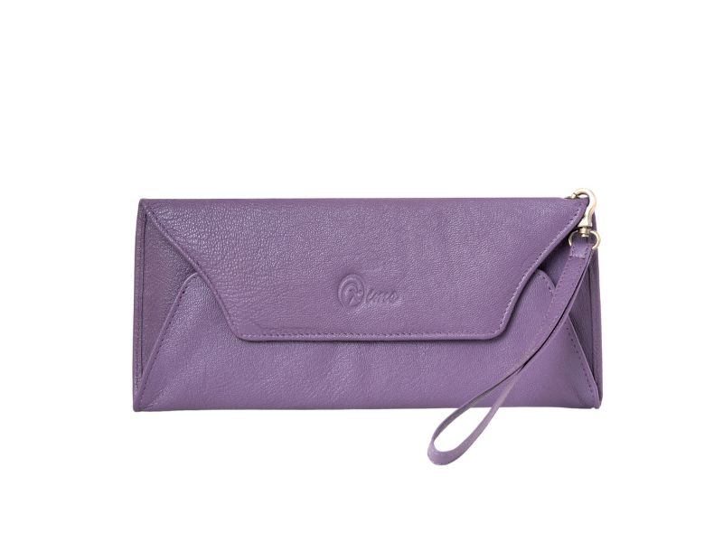 Leather bag exporter from India supplying handbags sling bags and office bags